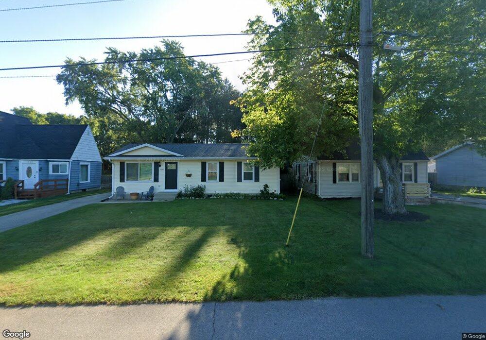 1228 Plymouth Ave NE, Grand Rapids, MI 49505 - photo 1
