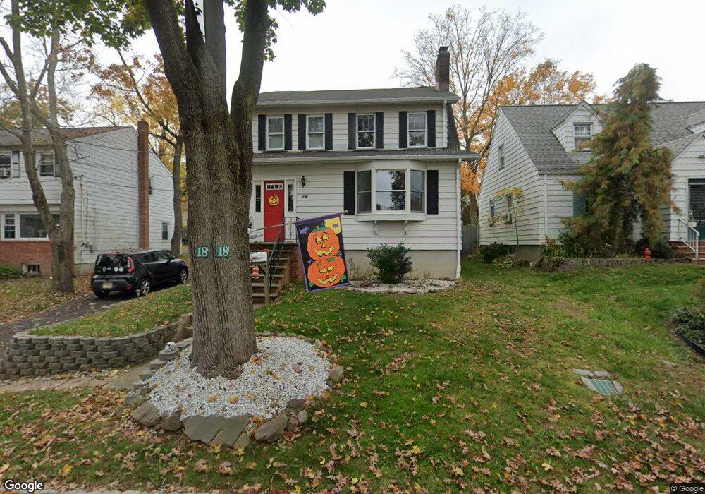 18 Mount Pleasant Pkwy, Livingston, NJ 07039 - photo 1