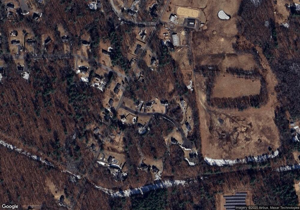 6 Ruth Cir, Haverhill, MA 01832 - photo 1