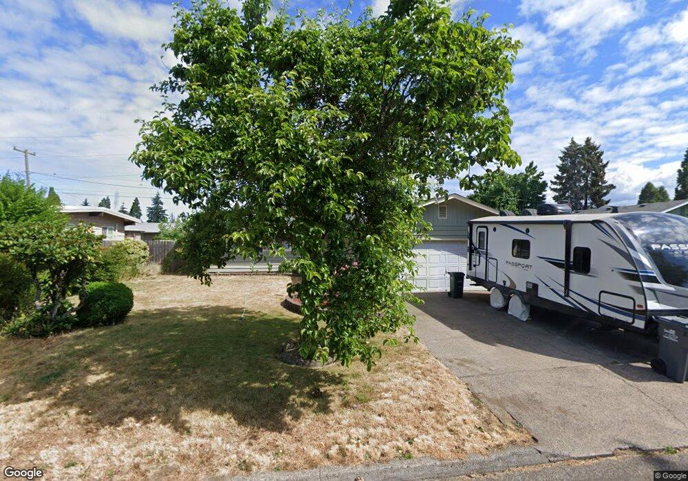 1452 W Fairview Dr, Springfield, OR 97477 - photo 1