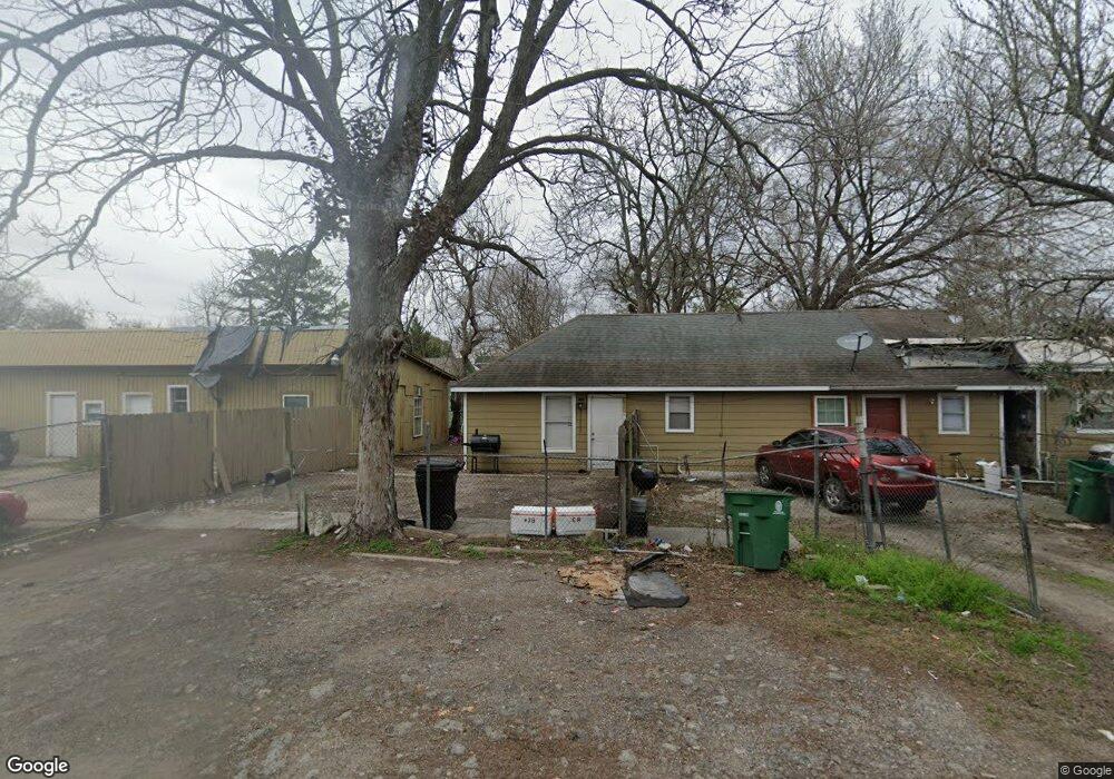 635 Julia St, Houston, TX 77022 - photo 1