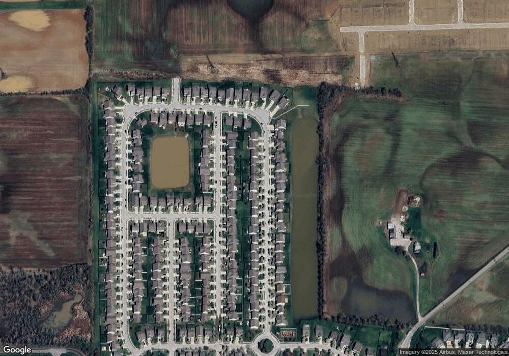 2542 Cedarmill Dr, Franklin, IN 46131 - photo 1