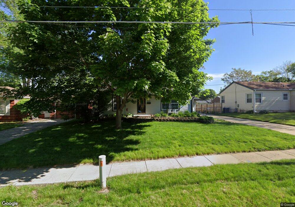 5815 Forest Ave, Des Moines, IA 50311 - photo 1