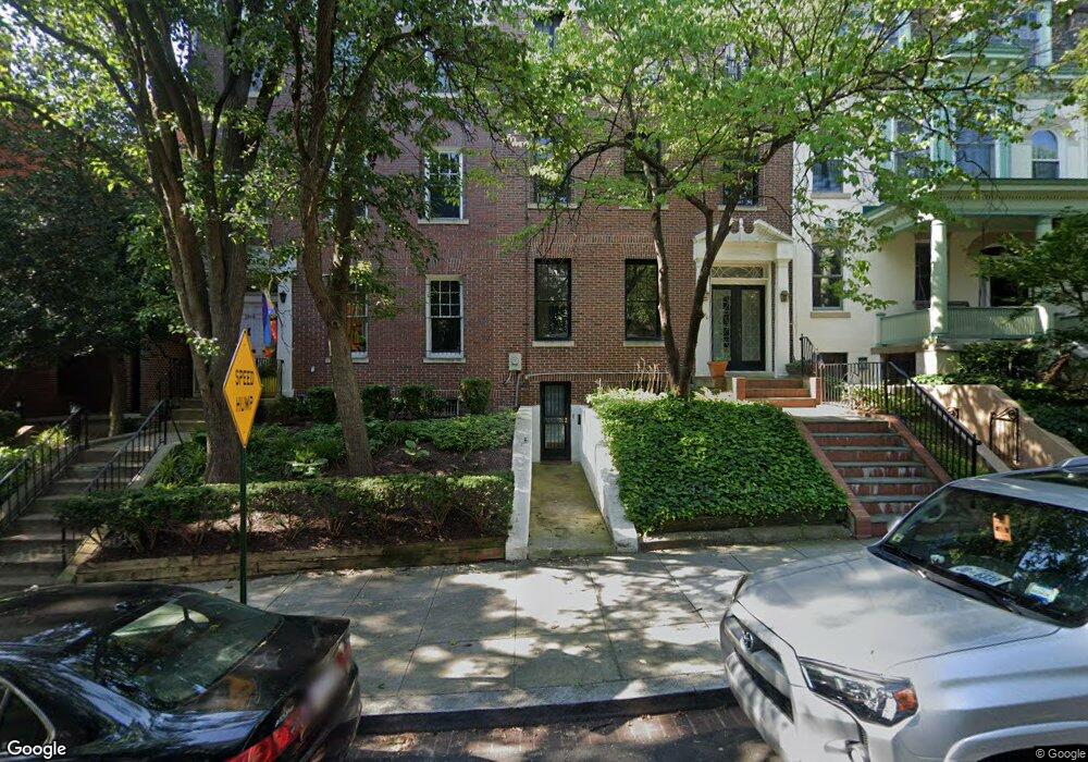 1820 Wyoming Ave NW, Washington, DC 20009 - photo 1
