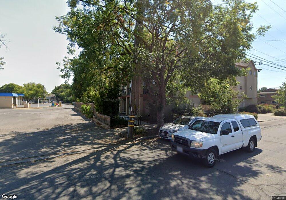 1131 W 5th St unit 1, Chico, CA 95928 - photo 1