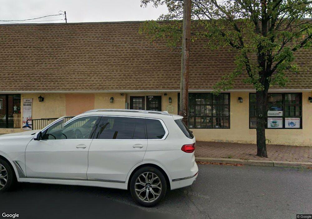 23 E Walnut St, North Wales, PA 19454 - photo 1