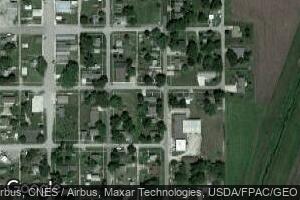 305 2nd St, Woden, IA 50484