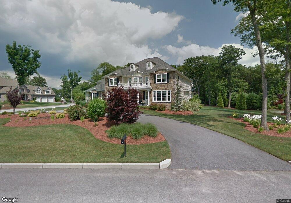 28 Pine Ridge Dr, Cranston, RI 02921 - photo 1