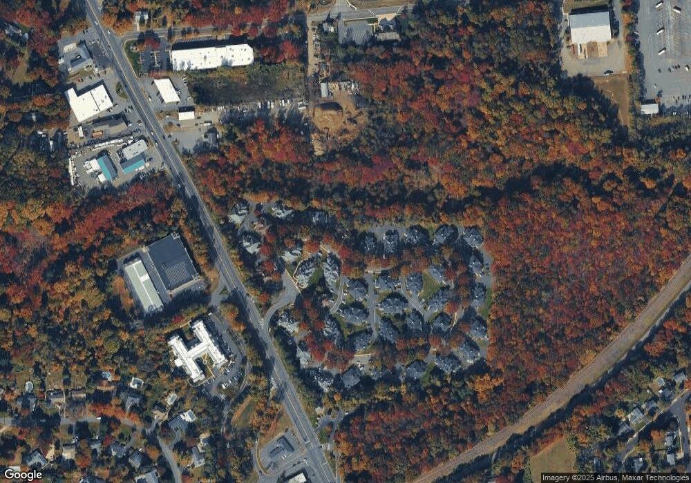 1704 Buckingham Cir unit 82, Middletown, NJ 07748 - photo 1