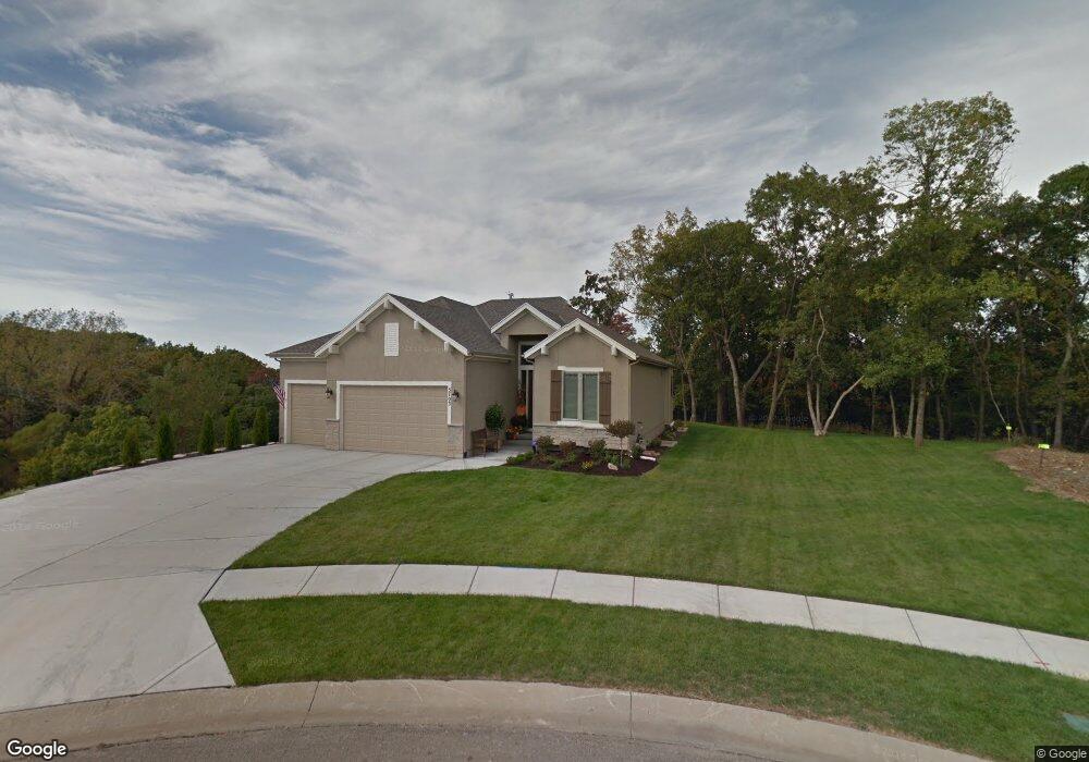 5703 Constance St, Shawnee, KS 66216 - photo 1