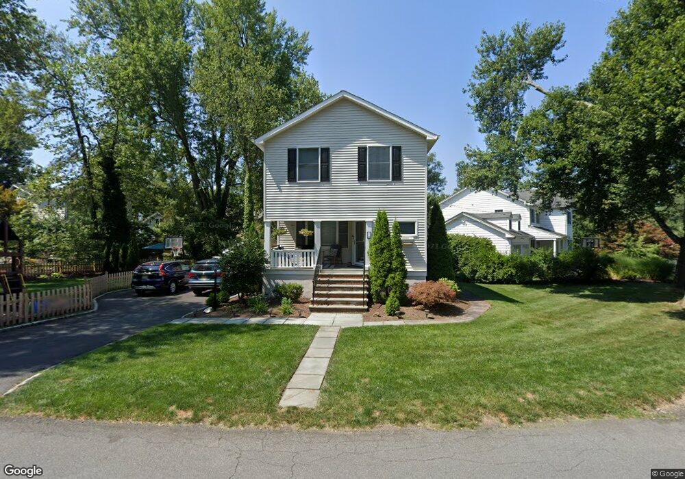 40 Laurel Dr, New Providence, NJ 07974 - photo 1