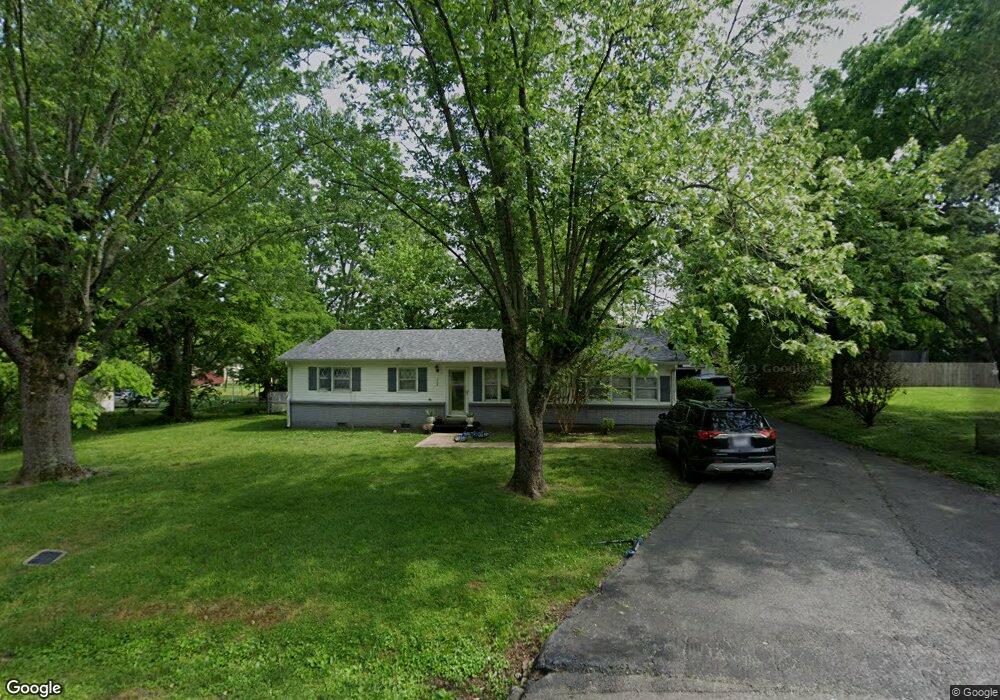 306 Chestnut Dr, Shelbyville, TN 37160 - photo 1