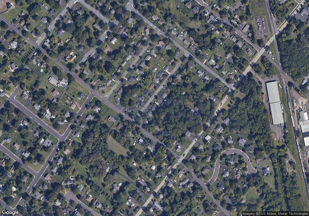 816 Dogwood Ln, Hatfield, PA 19440 - photo 1