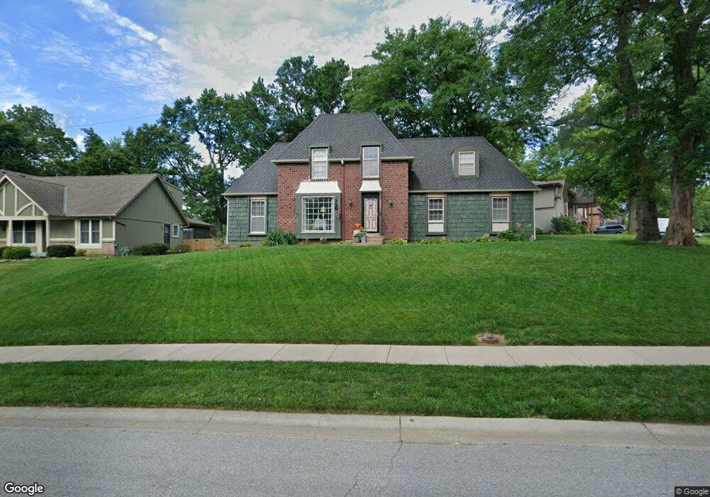 7002 Long Ave, Shawnee, KS 66216 - photo 1