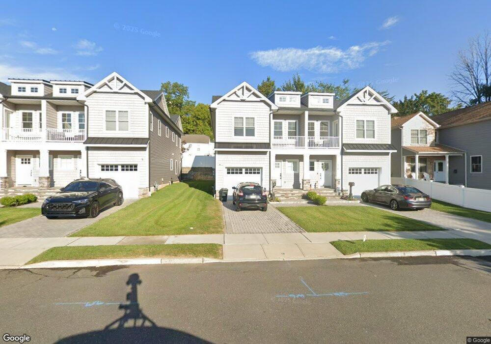 281 Oldfield Ave unit 1, Hasbrouck Heights, NJ 07604 - photo 1