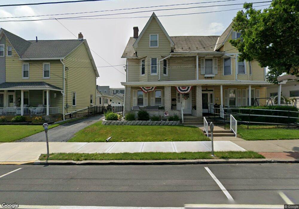 50 S Broad St, Nazareth, PA 18064 - photo 1