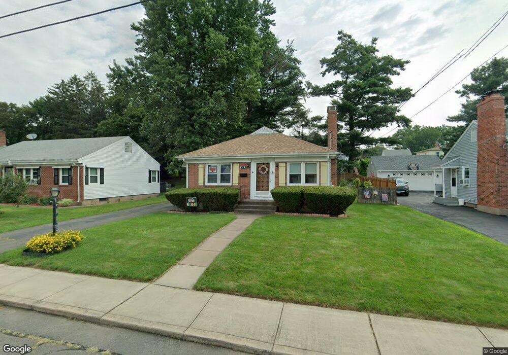 51 Sherwood Cir, Manchester, CT 06042 - photo 1