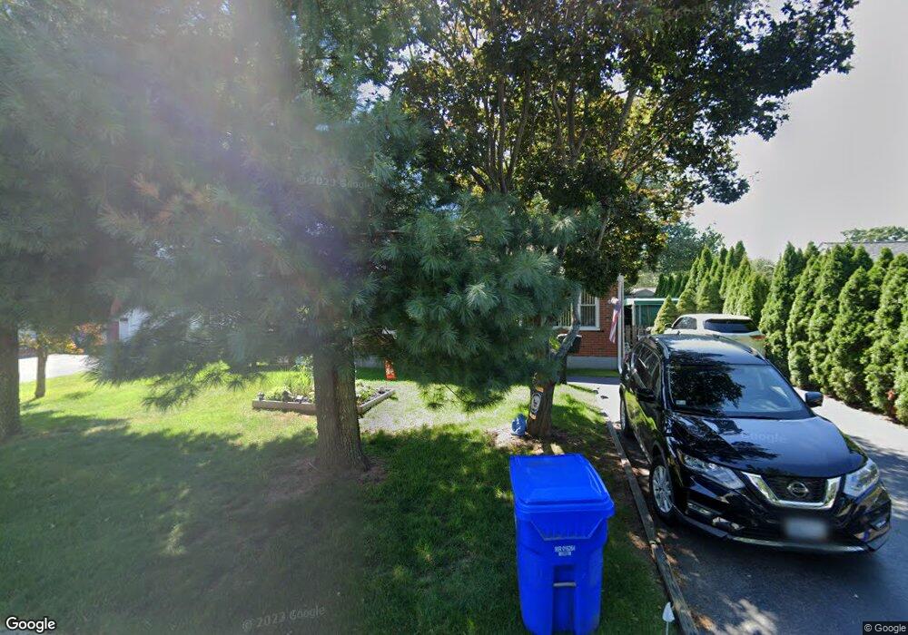 71 Grassy Plain Rd, Riverside, RI 02915 - photo 1