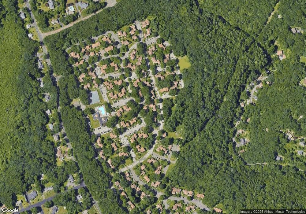 103 Fiddler Green Rd unit A, Stratford, CT 06614 - photo 1