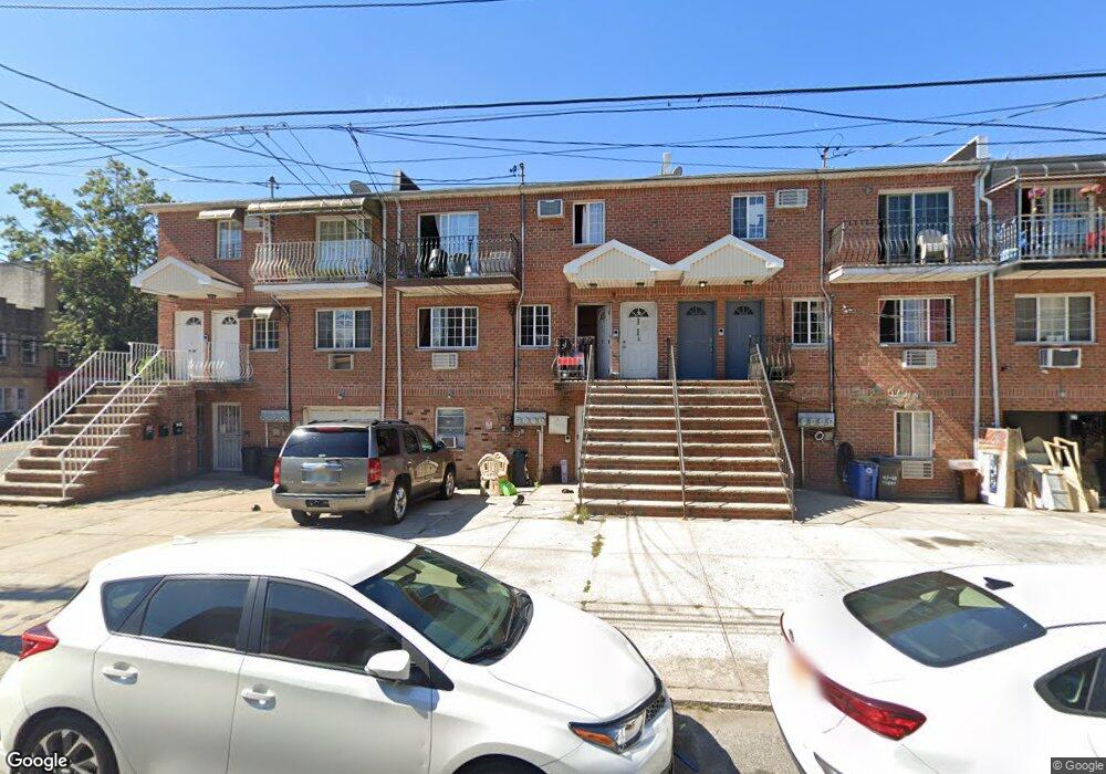 9758 108th St, South Richmond Hill, NY 11419 - photo 1