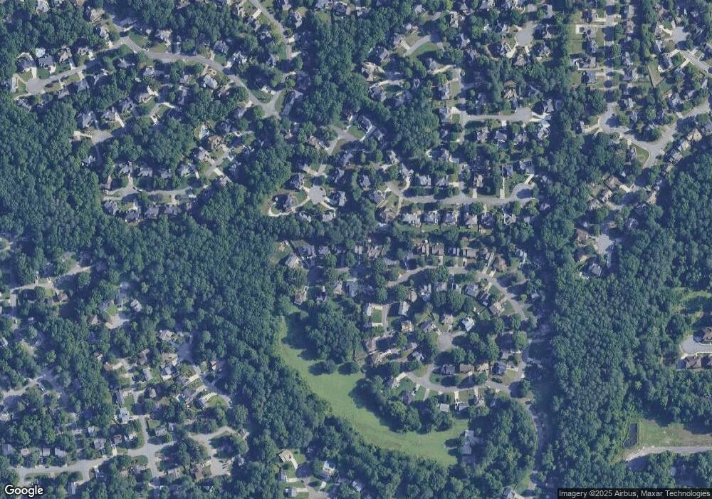 525 Willow Lookout, Alpharetta, GA 30022 - photo 1