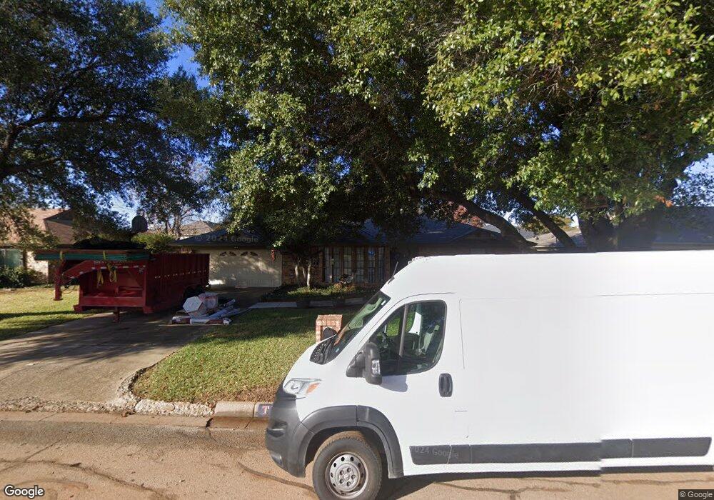 7505 Northfield Dr, North Richland Hills, TX 76182 - photo 1