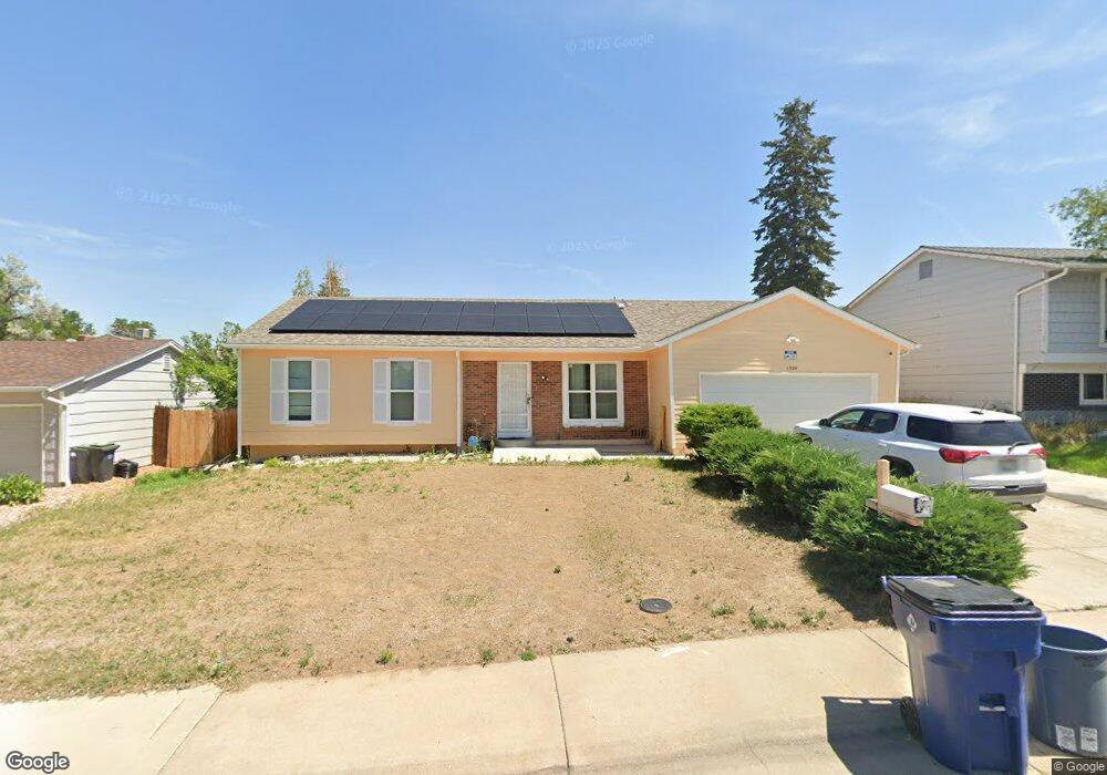 1324 S Olathe Way, Aurora, CO 80017 - photo 1