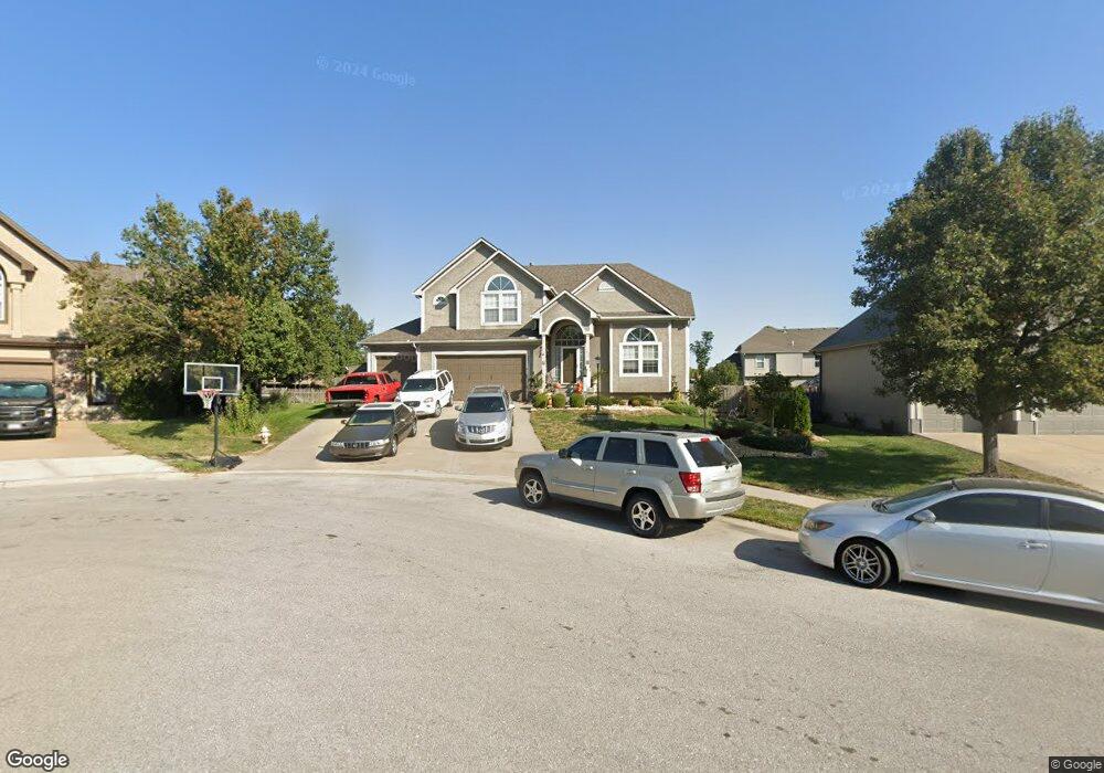 1504 Verona Cir, Raymore, MO 64083 - photo 1