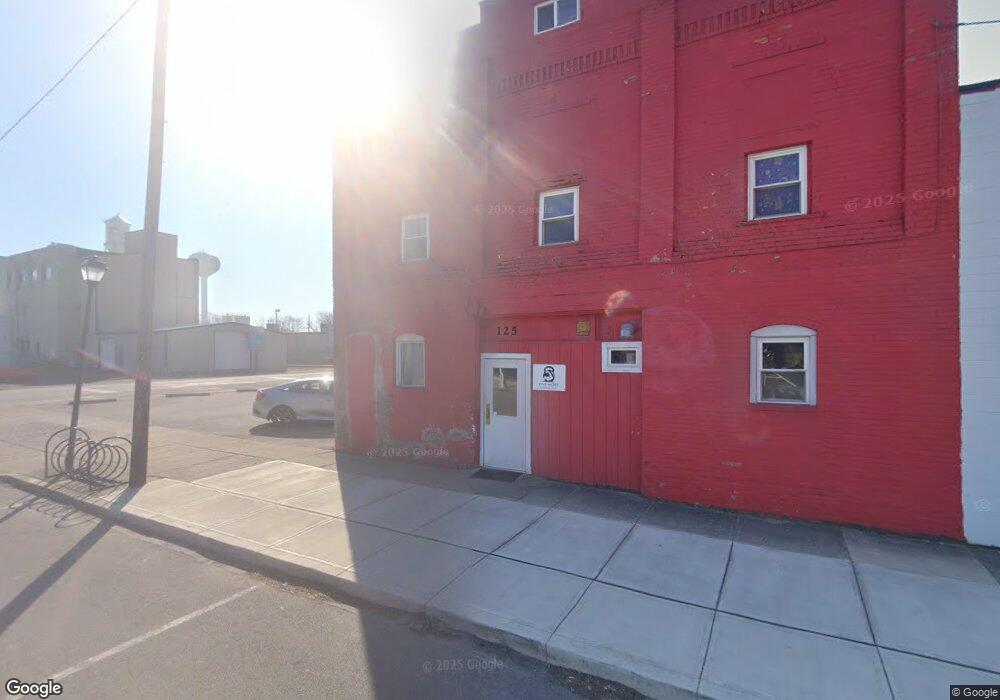 125 E Buckeye Ave unit 3, Ada, OH 45810 - photo 1