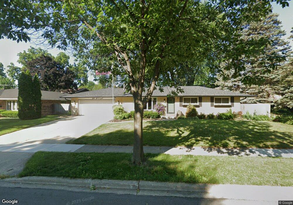 3307 Brookmeade Dr, Rolling Meadows, IL 60008 - photo 1