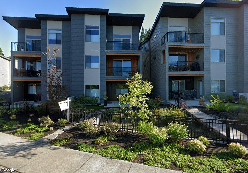 121 Shelton McMurphey Blvd, Eugene, OR 97401 - photo 1