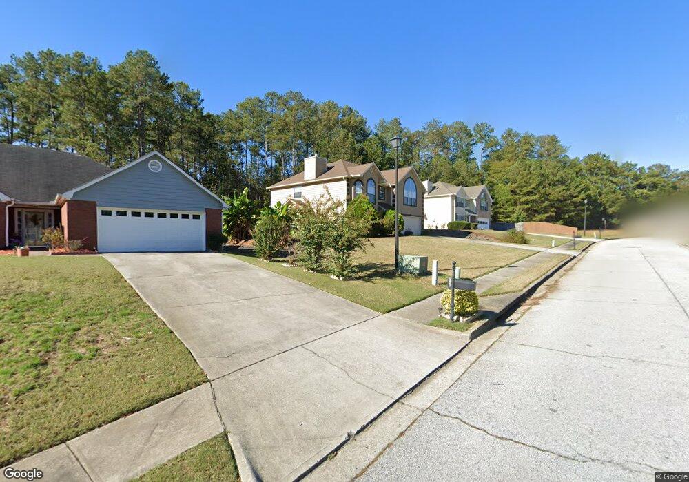 8162 Mahogany Ln unit 100, Lithonia, GA 30058 - photo 1