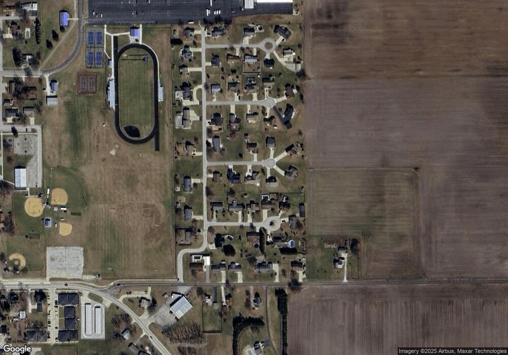 706 Crocus Ct, Bourbon, IN 46504 - photo 1