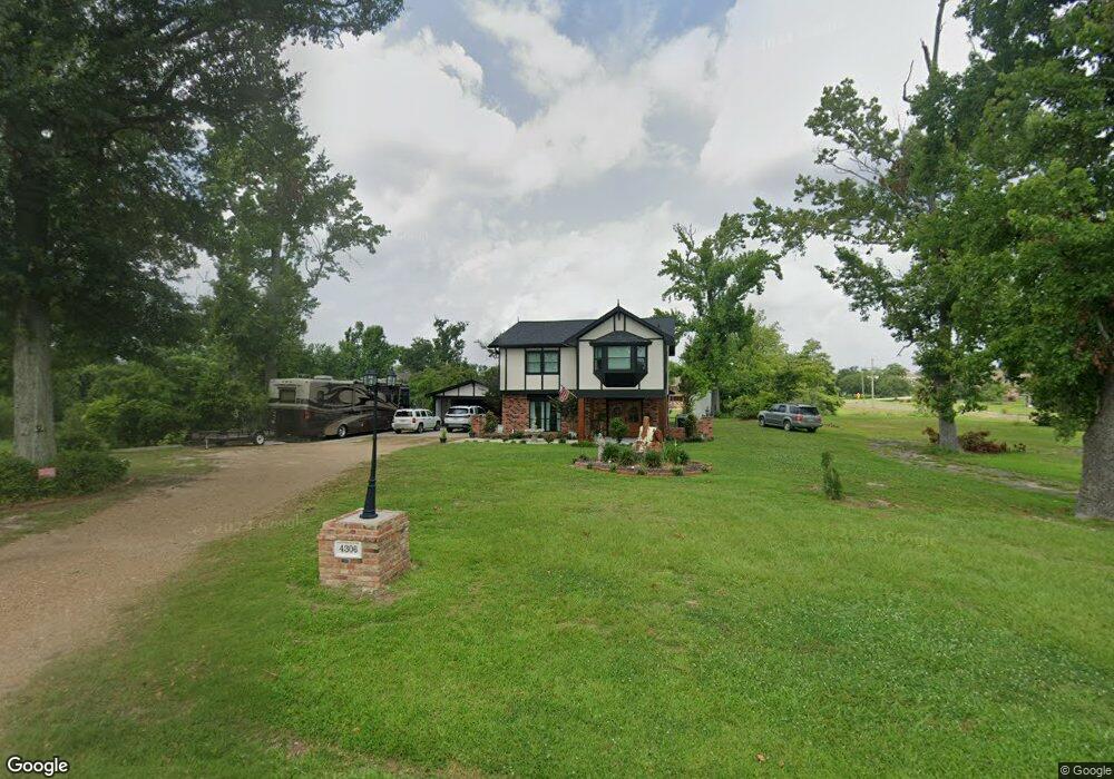 4306 Suffolk St, Lake Charles, LA 70605 - photo 1