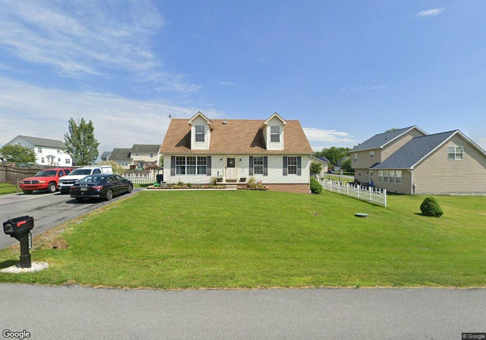 1438 Mallard Dr E, Chambersburg, PA 17202 - photo 1