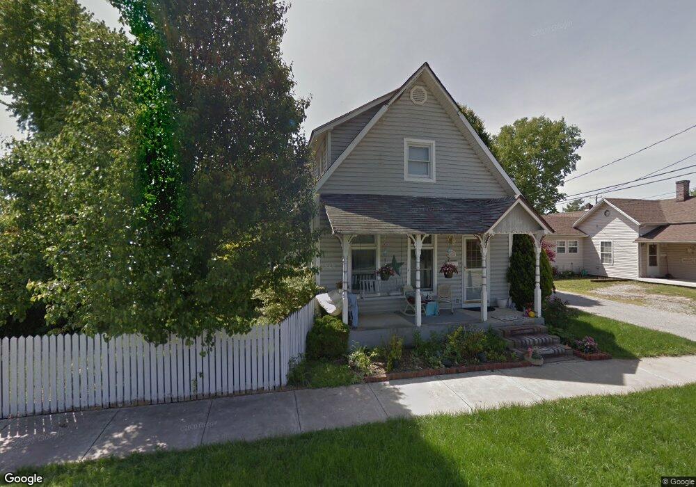 256 N Center St, Plainfield, IN 46168 - photo 1