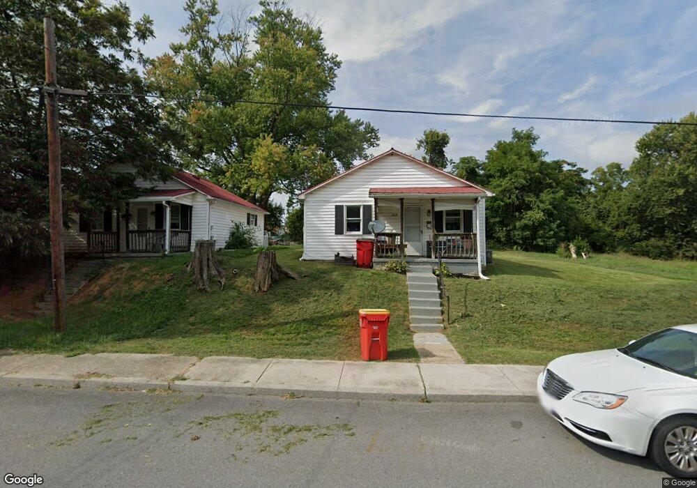 305 E 3rd Ave, Ranson, WV 25438 - photo 1