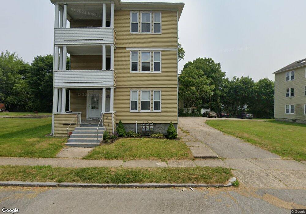 209 Ingleside Ave, Worcester, MA 01604 - photo 1