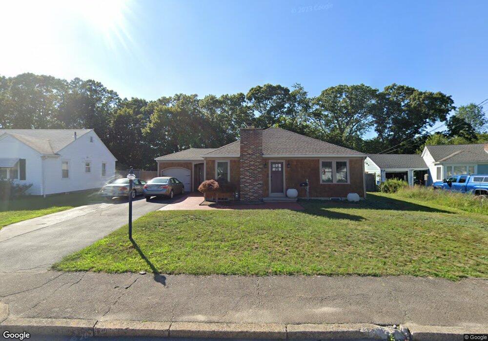 70 Forbes St, Riverside, RI 02915 - photo 1