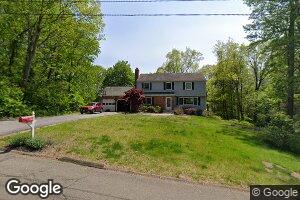195 Merrimac Dr, Trumbull, CT 06611