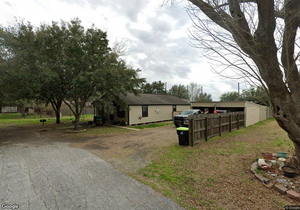 7714 Lilly St, Needville, TX 77461 - photo 1