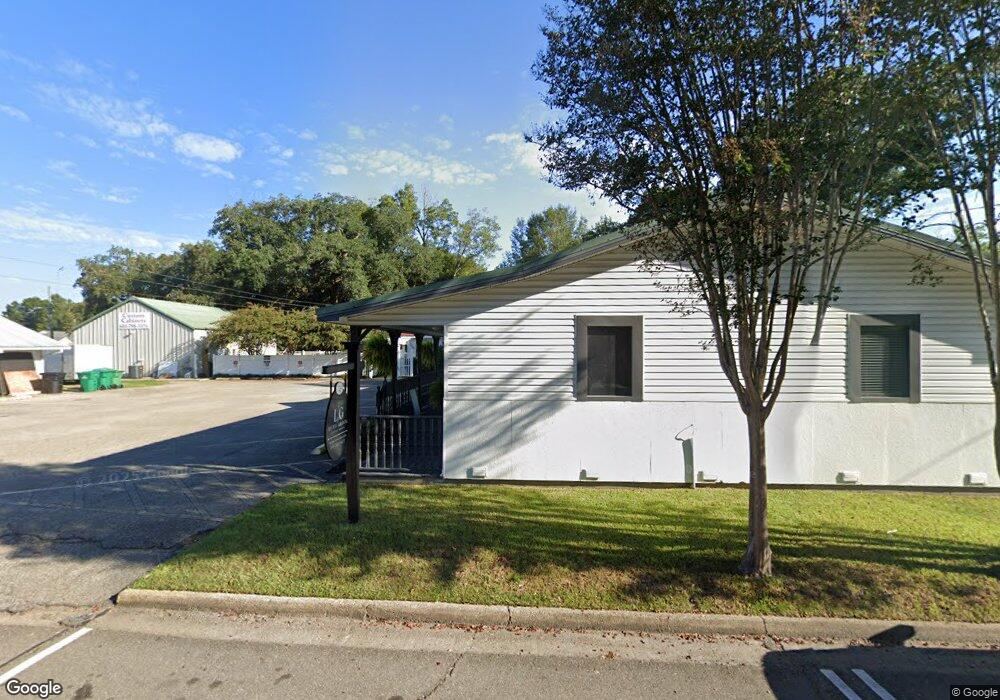 726 W Canal St, Picayune, MS 39466 - photo 1