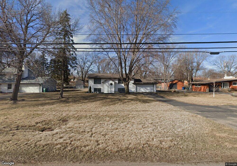 9934 93rd Ave N, Maple Grove, MN 55369 - photo 1