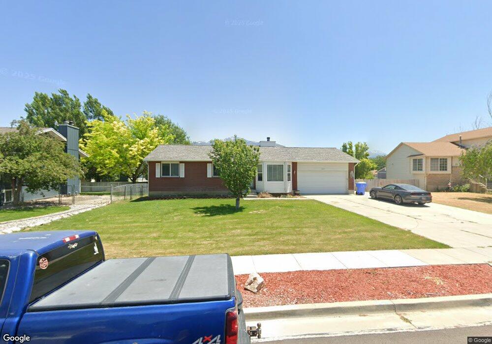 12077 S 1350 W, Riverton, UT 84065 - photo 1