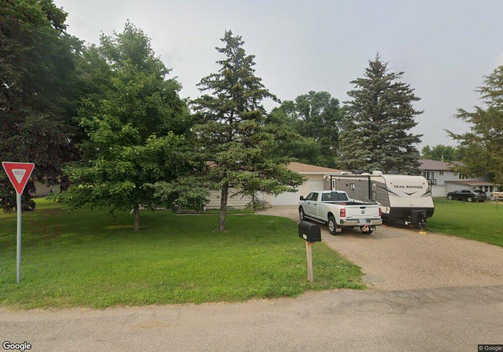 1510 17th St SW, Jamestown, ND 58401 - photo 1