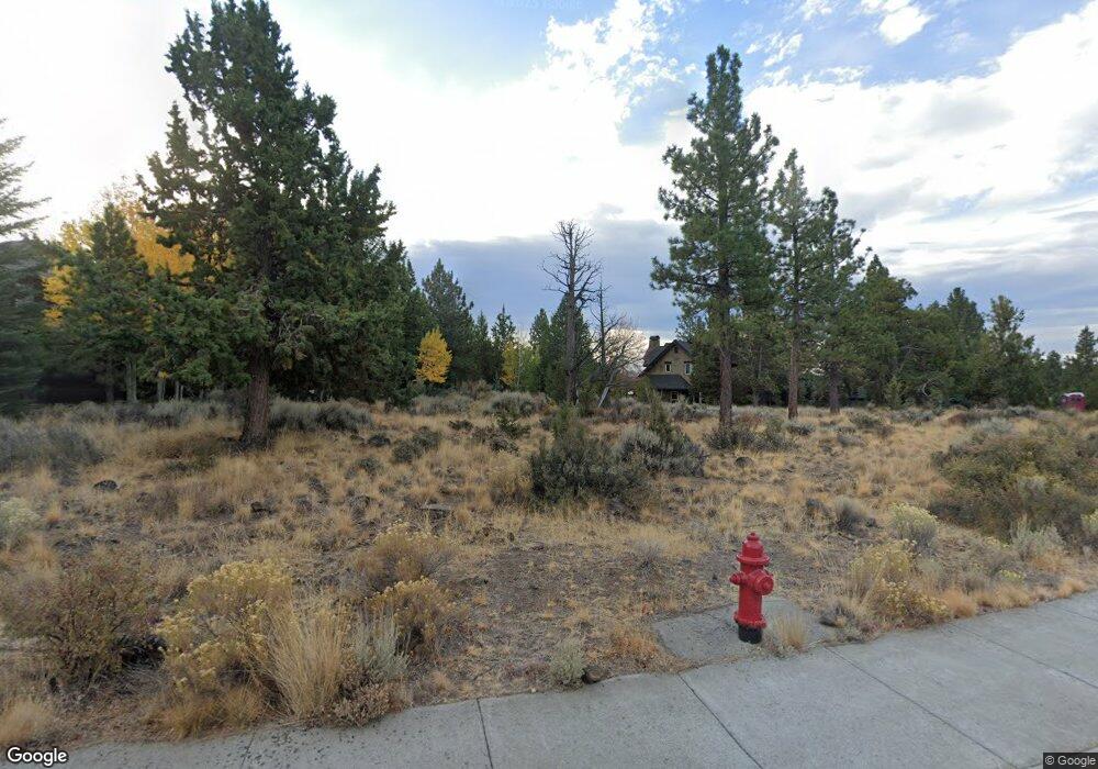 1185 NW Redfield Cir, Bend, OR 97703 - photo 1