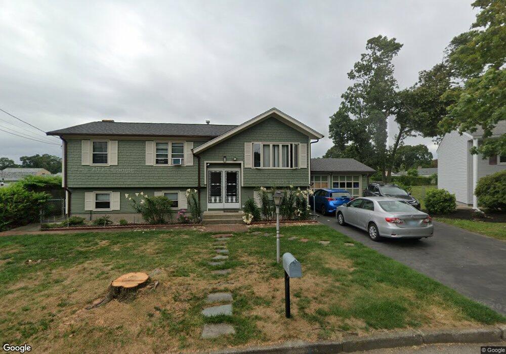 21 Palm Blvd N, Warwick, RI 02888 - photo 1