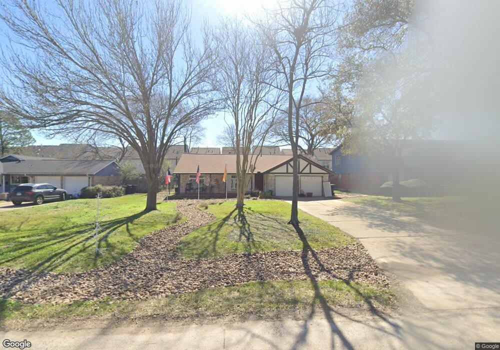 114 E Thornton Rd, Houston, TX 77022 - photo 1
