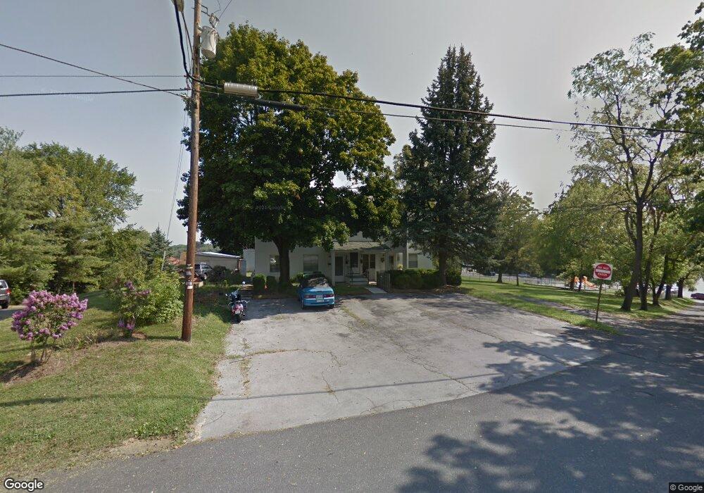 901 W 11th St, Waynesboro, VA 22980 - photo 1