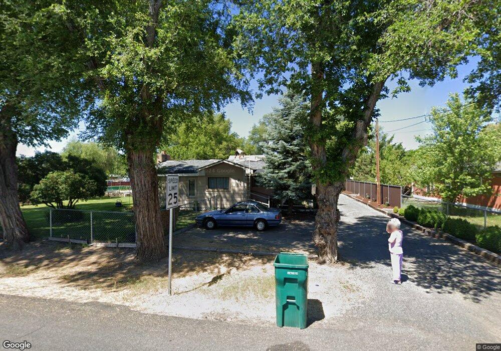 2718 Bisbee St, Klamath Falls, OR 97603 - photo 1